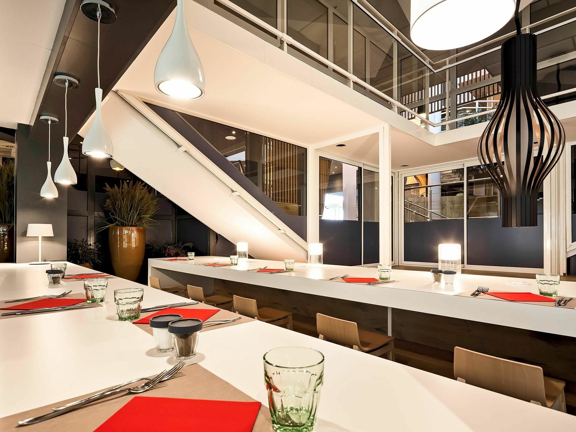 Ibis Site Du Futuroscope Hotel Шасней дю Пуату Екстериор снимка